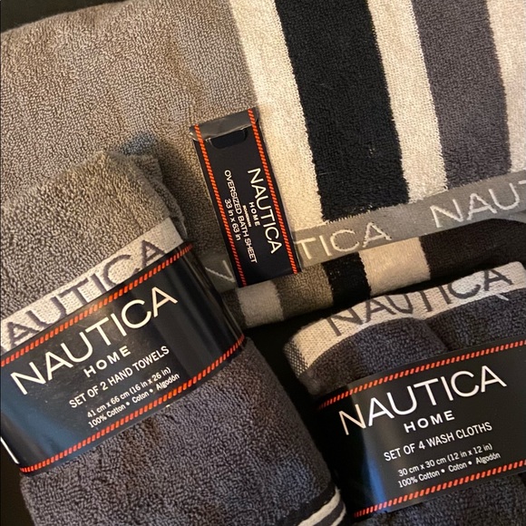 Nautica bath towel sheet set. - Picture 1 of 9